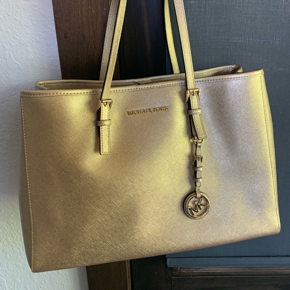 Jet Set Travel Large Metallic Leather Tote